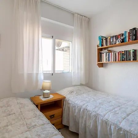 Apartamento Esmeralda 1 *