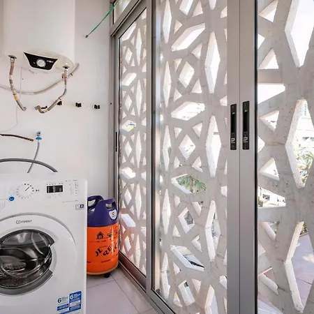 Apartamento Esmeralda 1 *