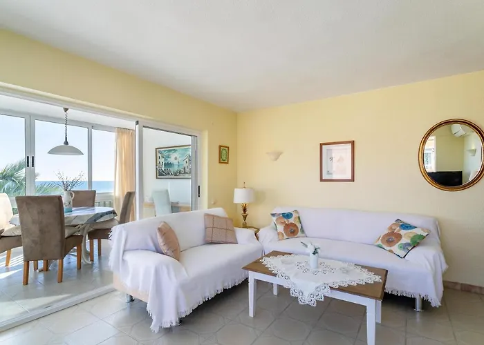 Apartment Esmeralda 1